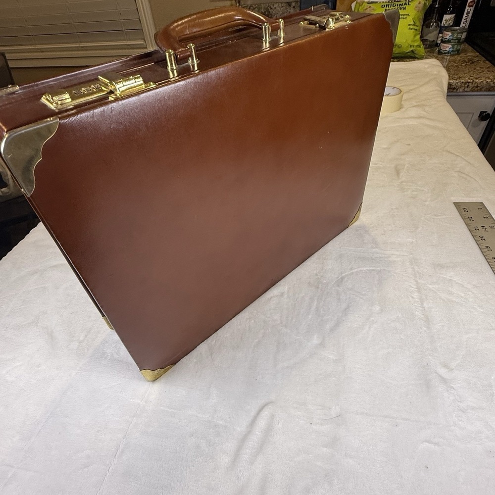 Vintage Unbranded Brown Faux Leather Hard Shell Attache Briefcase Combo Locks